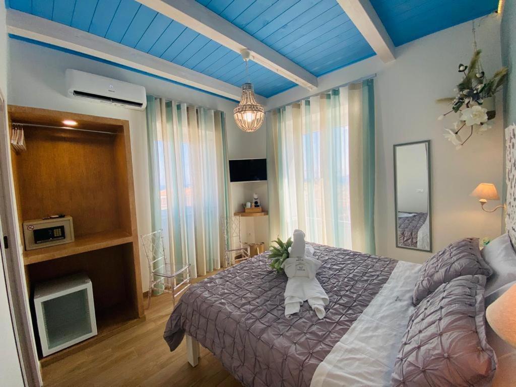 Fior Dei Carmeliti Rooms And Parking Tropea Buitenkant foto