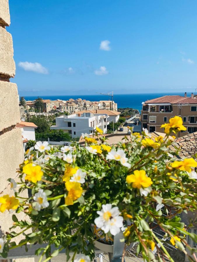 Fior Dei Carmeliti Rooms And Parking Tropea Buitenkant foto