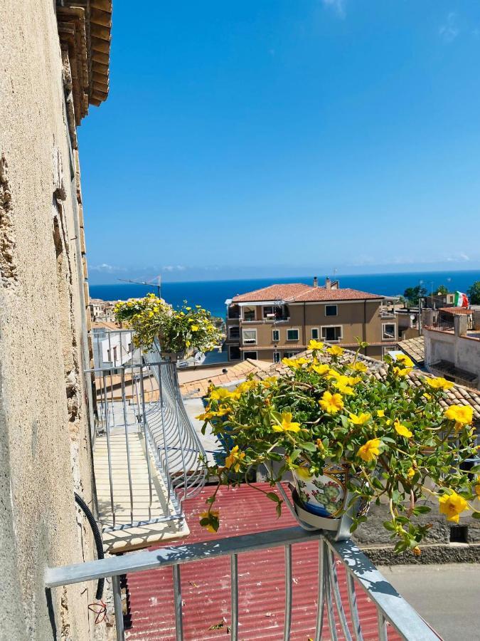 Fior Dei Carmeliti Rooms And Parking Tropea Buitenkant foto